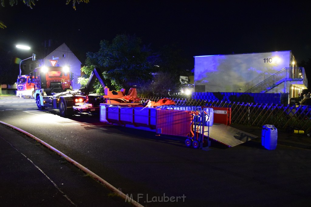 Grossfeuer Einfamilienhaus Siegburg Muehlengrabenstr P0355.JPG - Miklos Laubert